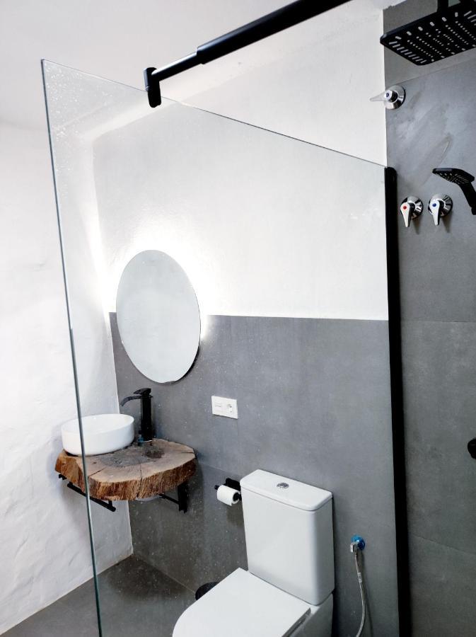 La Martela De Fuentes Casa De Diseno Rural Villa Fuentes De Leon Luaran gambar