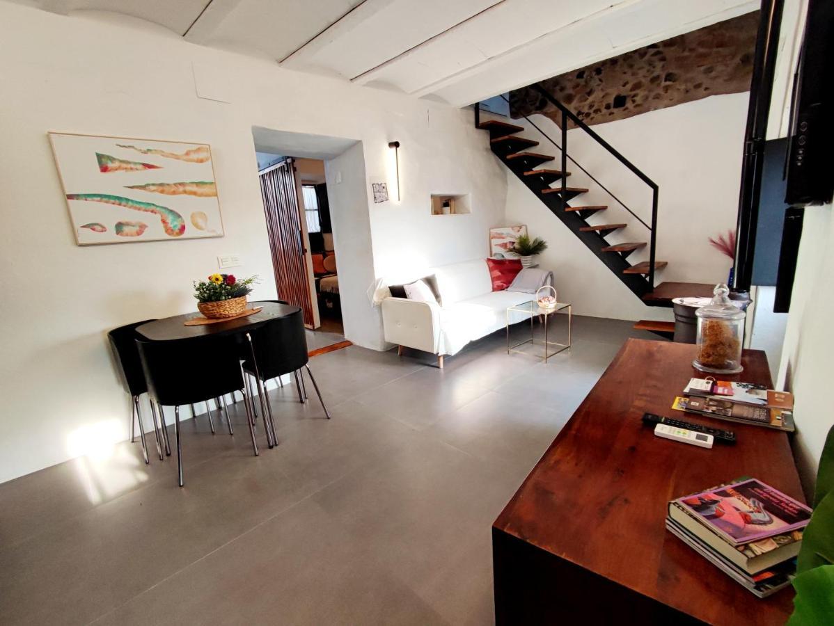 La Martela De Fuentes Casa De Diseno Rural Villa Fuentes De Leon Luaran gambar